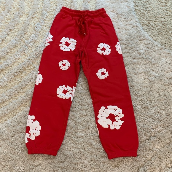 Denim Tears Red Sweatpants The Cotton Wreath Men’s Size Large - Picture 1 of 2